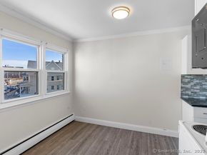 191 Oak Street, Bridgeport CT 06604