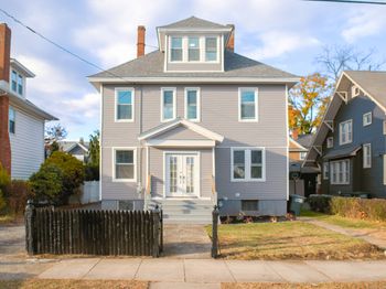 44 Wentworth Street