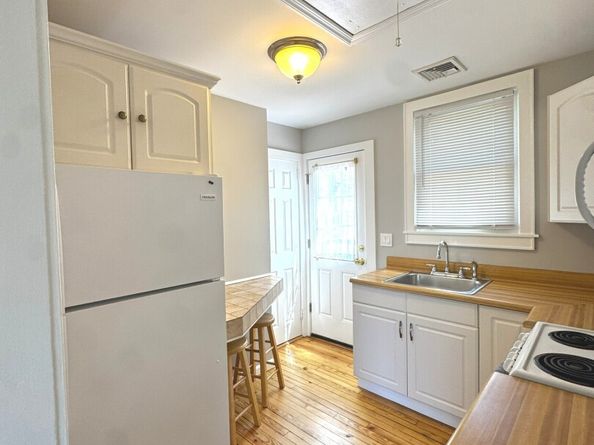 6 Fulton Drive, New Fairfield CT 06812