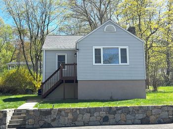 6 Fulton Drive