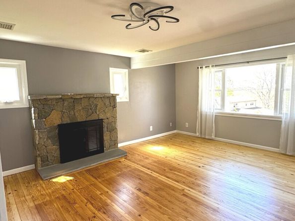 6 Fulton Drive, New Fairfield CT 06812