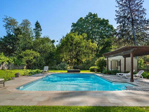 13 Sugar Street, Newtown CT 06470