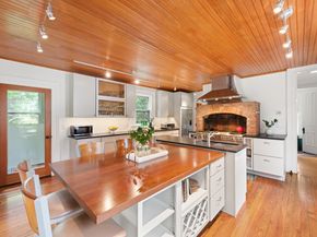 13 Sugar Street, Newtown CT 06470