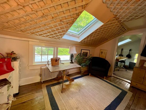 118 Sanfordtown Road, Redding CT 06896