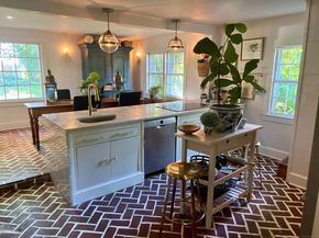 118 Sanfordtown Road, Redding CT 06896