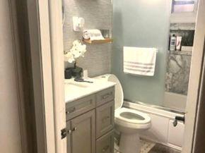 2 Pleasant View Road, New Fairfield CT 06812