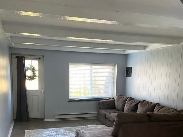 2 Pleasant View Road, New Fairfield CT 06812