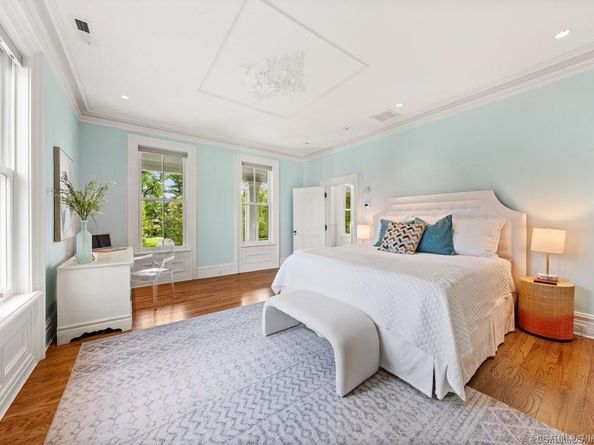 262 Brushy Ridge Road, New Canaan CT 06840