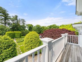 262 Brushy Ridge Road, New Canaan CT 06840