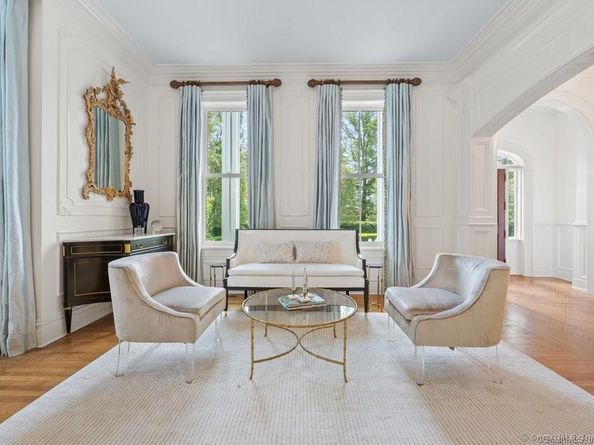 262 Brushy Ridge Road, New Canaan CT 06840