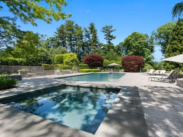 262 Brushy Ridge Road, New Canaan CT 06840