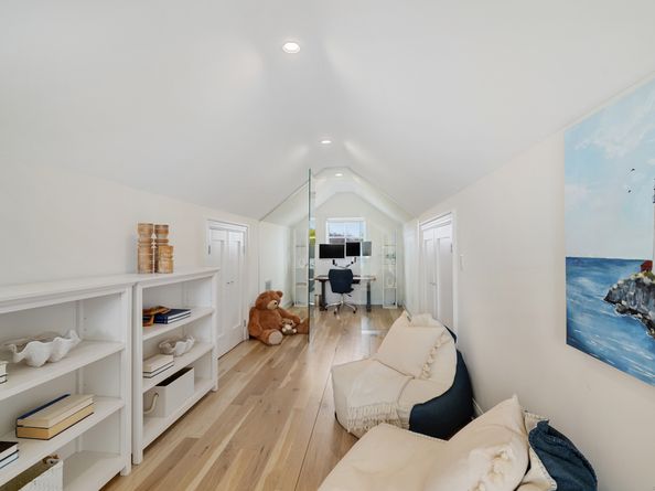 3 Nassau Road, Westport CT 06880