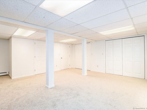 33 Rexview Circle, Trumbull CT 06611