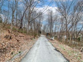 33 Rexview Circle, Trumbull CT 06611