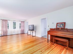 33 Rexview Circle, Trumbull CT 06611