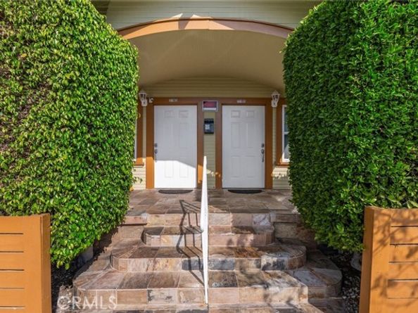 2703 7th Street, Long Beach CA 90804