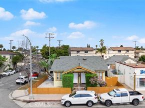 2703 7th Street, Long Beach CA 90804