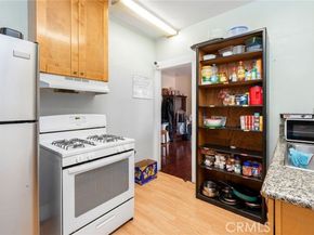 2703 7th Street, Long Beach CA 90804
