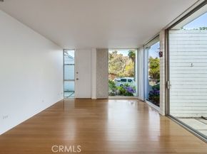 2999 E Ocean Boulevard, Long Beach CA 90803