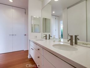 2999 E Ocean Boulevard, Long Beach CA 90803