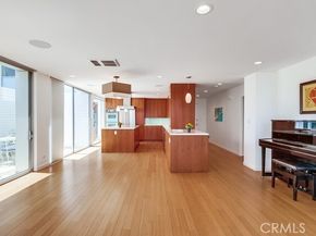 2999 E Ocean Boulevard, Long Beach CA 90803