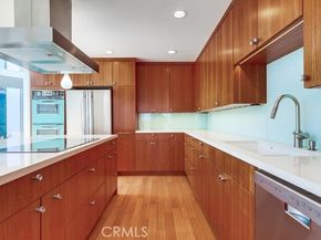 2999 E Ocean Boulevard, Long Beach CA 90803