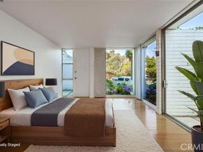 2999 E Ocean Boulevard, Long Beach CA 90803