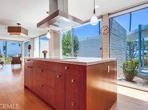 2999 E Ocean Boulevard, Long Beach CA 90803