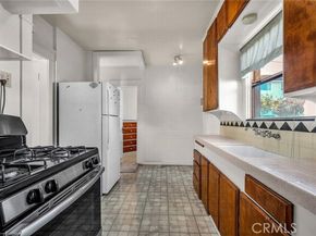 1939 South Alma Street, San Pedro (los Angeles) CA 90731