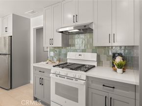 8353 Dunbarton, Westchester (los Angeles) CA 90045