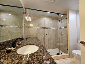 17530 Tuba Street, Northridge (los Angeles) CA 91325