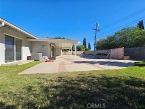 17530 Tuba Street, Northridge (los Angeles) CA 91325