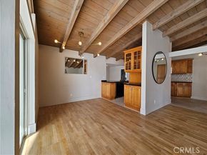 17530 Tuba Street, Northridge (los Angeles) CA 91325