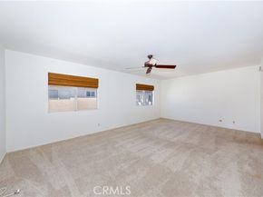 18344 Collins Street A, Tarzana (los Angeles) CA 91356