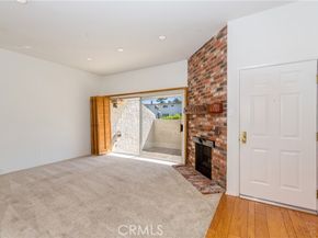 18344 Collins Street A, Tarzana (los Angeles) CA 91356