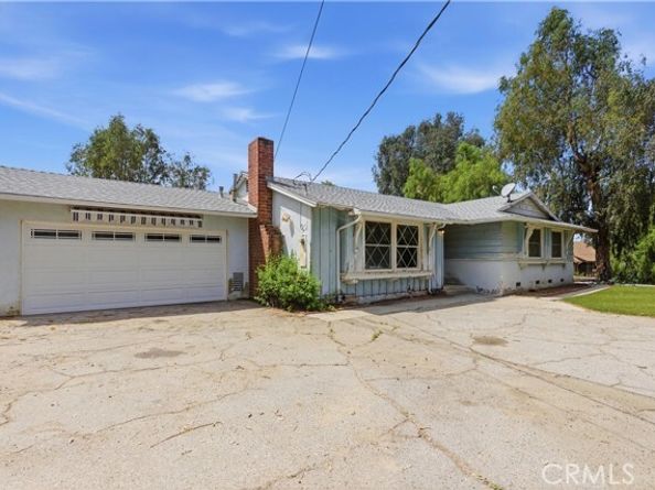 10136 Mcbroom, Sunland (los Angeles) CA 91040