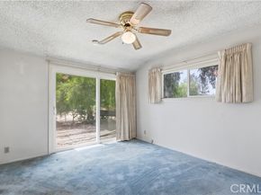 10136 Mcbroom, Sunland (los Angeles) CA 91040