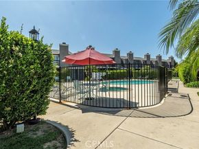 23549 Victory Blvd. 21, West Hills (los Angeles) CA 91307