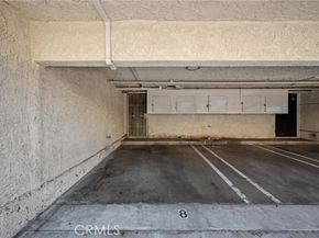 8800 Cedros Avenue 204, Panorama City (los Angeles) CA 91402