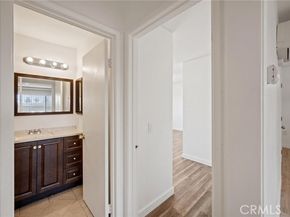 8800 Cedros Avenue 204, Panorama City (los Angeles) CA 91402