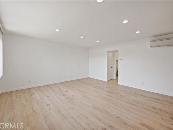 8800 Cedros Avenue 204, Panorama City (los Angeles) CA 91402