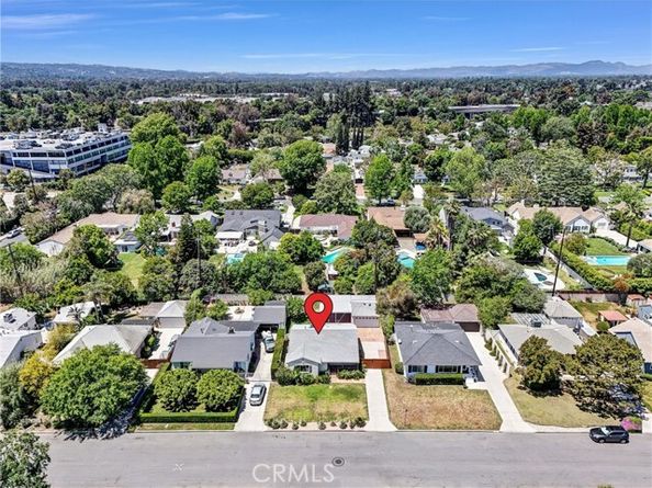 6225 Langdon Avenue, Van Nuys (los Angeles) CA 91411