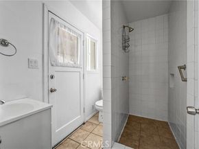 6225 Langdon Avenue, Van Nuys (los Angeles) CA 91411