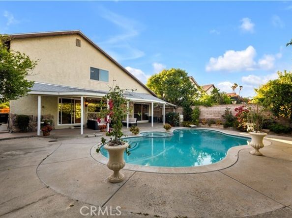 7936 Laramie Avenue, Winnetka (los Angeles) CA 91306