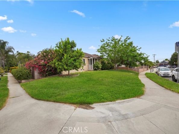 8331 Sharp Avenue, Sun Valley (los Angeles) CA 91352