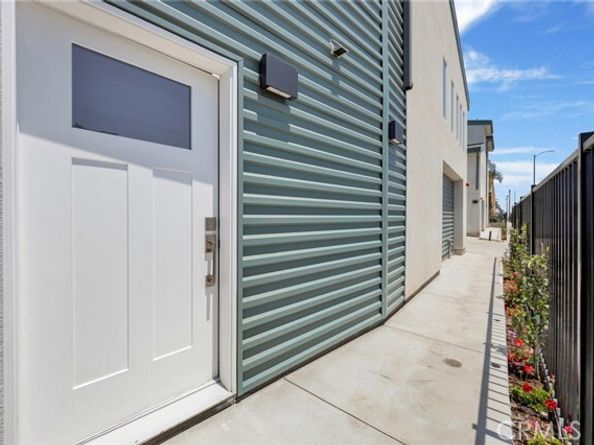 12525 W Andre Lane, Sun Valley (los Angeles) CA 91352