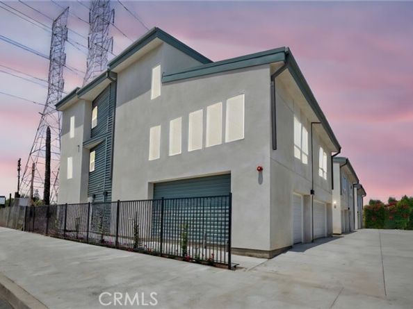 12525 W Andre Lane, Sun Valley (los Angeles) CA 91352