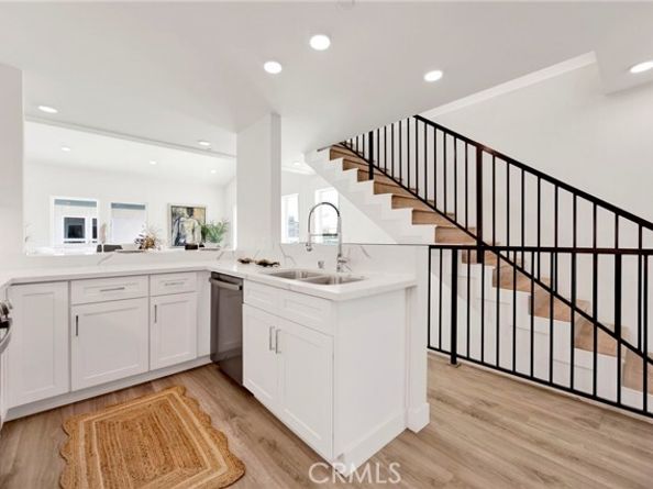 12525 W Andre Lane, Sun Valley (los Angeles) CA 91352