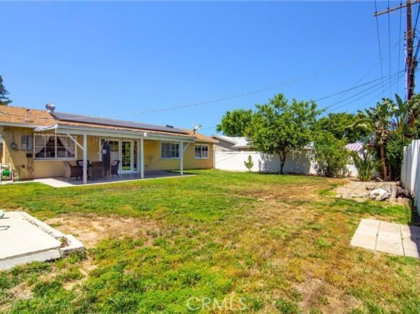 24208 Gilmore Street, West Hills (los Angeles) CA 91307