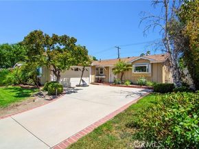 24208 Gilmore Street, West Hills (los Angeles) CA 91307